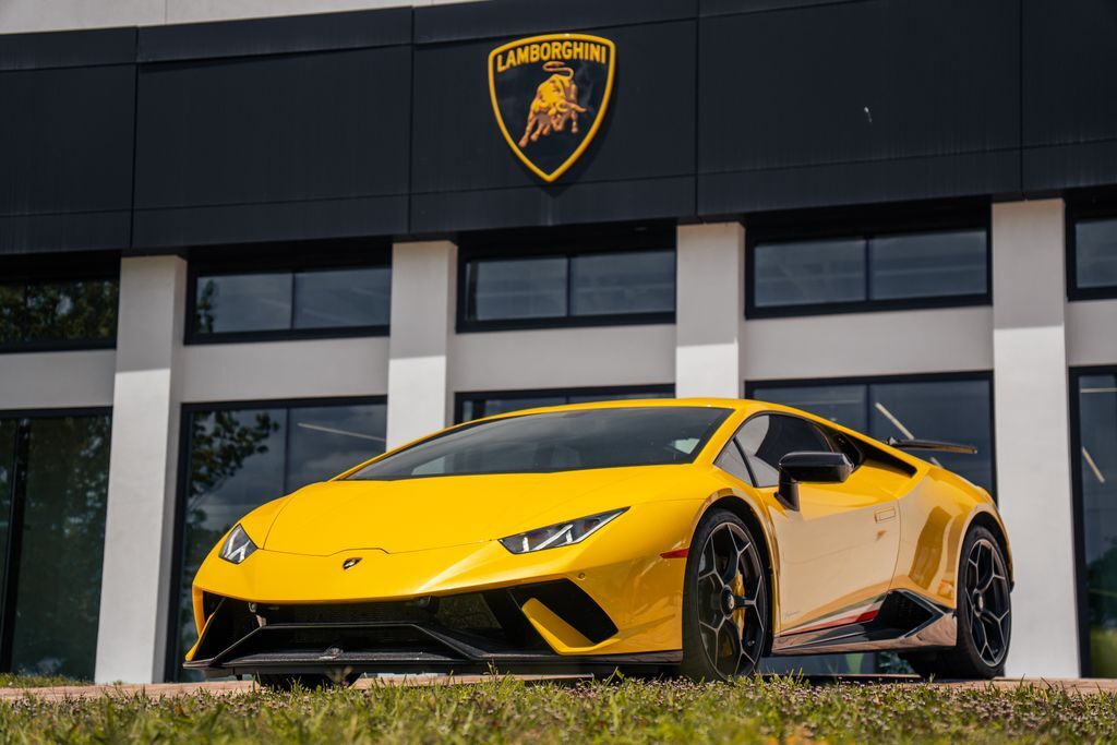 2018 LAMBORGHINI Huracan