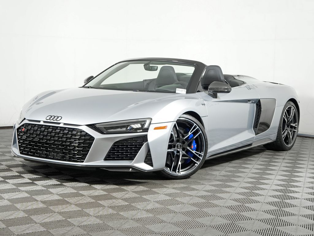 2021 AUDI R8