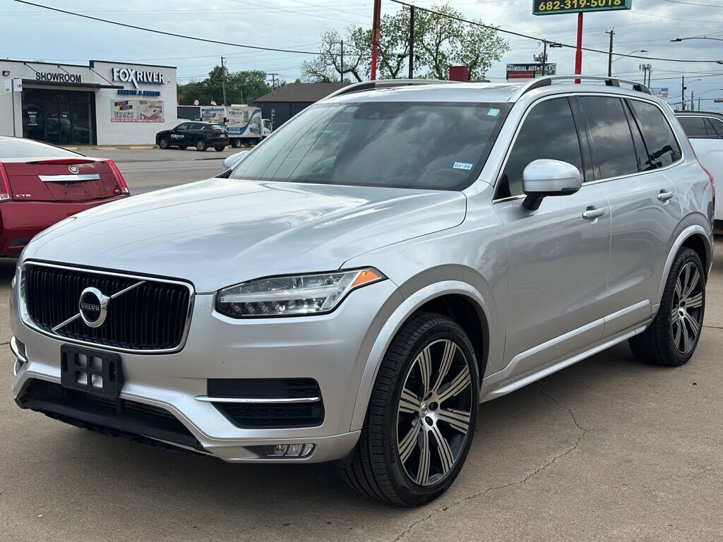 2019 VOLVO XC90