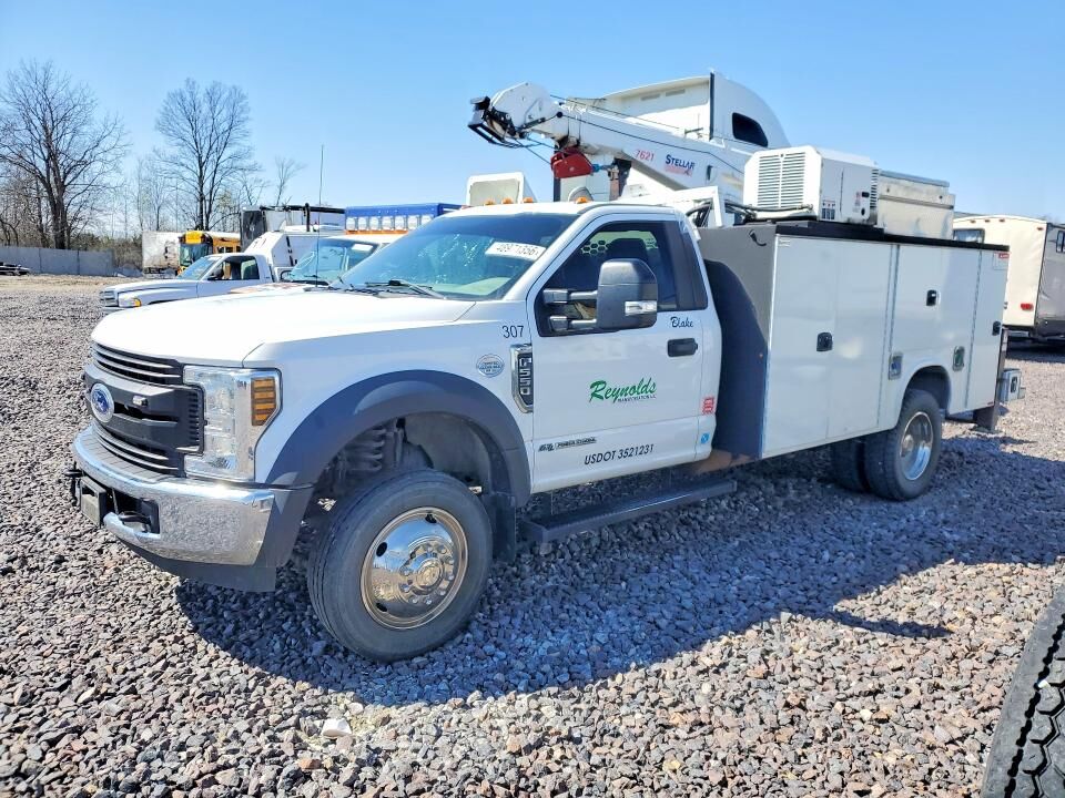 2019 FORD F-550