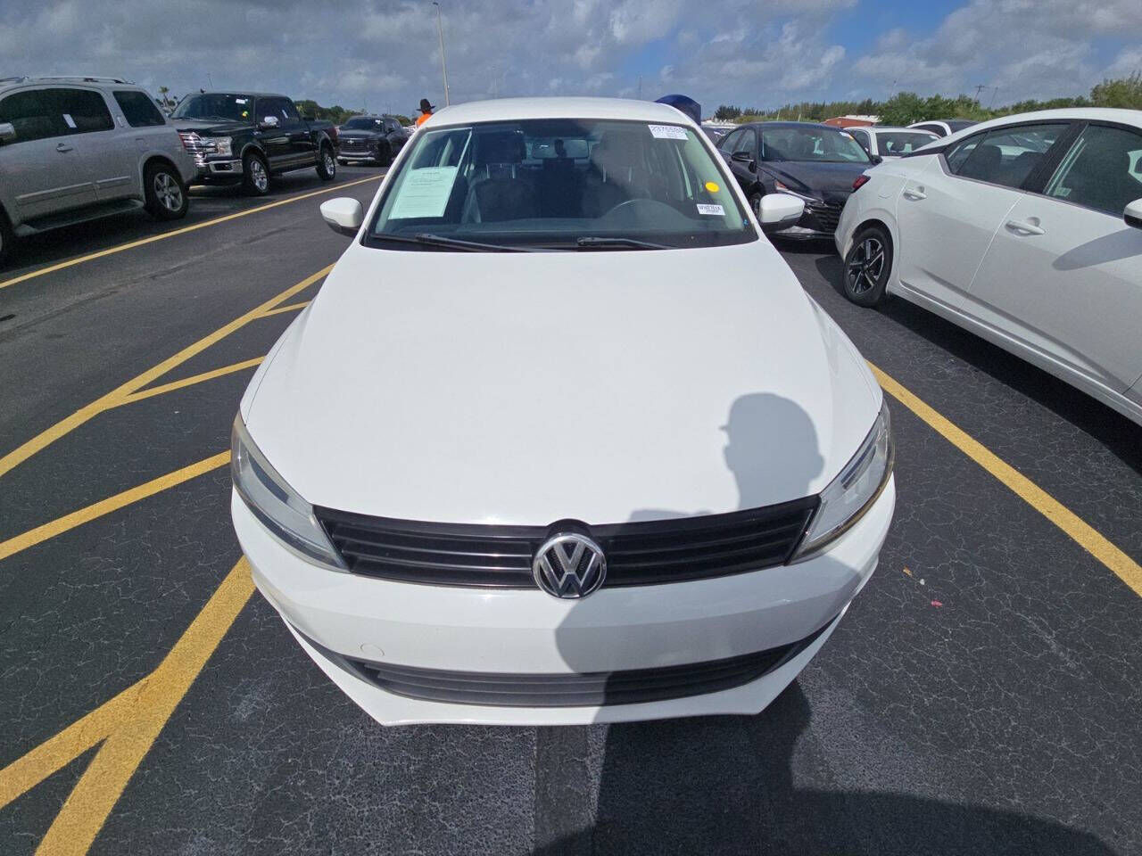 2011 VOLKSWAGEN Jetta