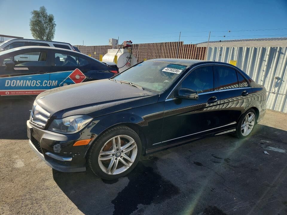 2013 MERCEDES-BENZ C-Class