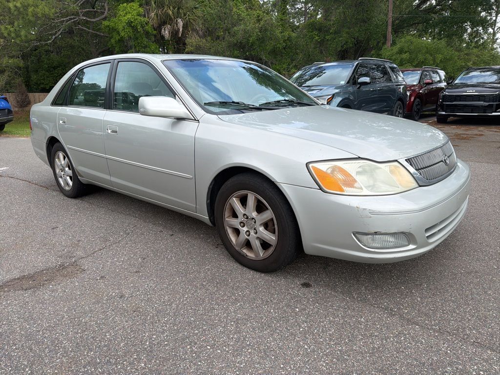 2001 TOYOTA Avalon