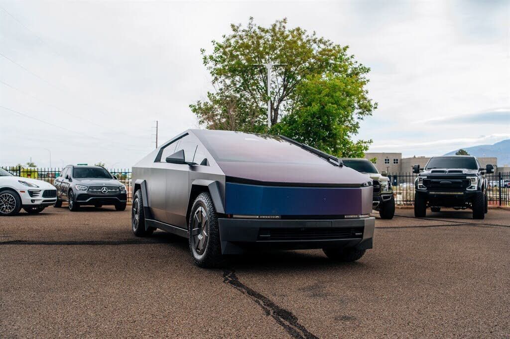 2024 Tesla Cybertruck