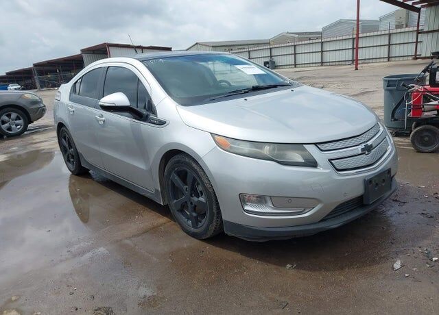2011 CHEVROLET Volt