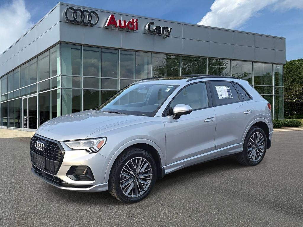 2023 AUDI Q3