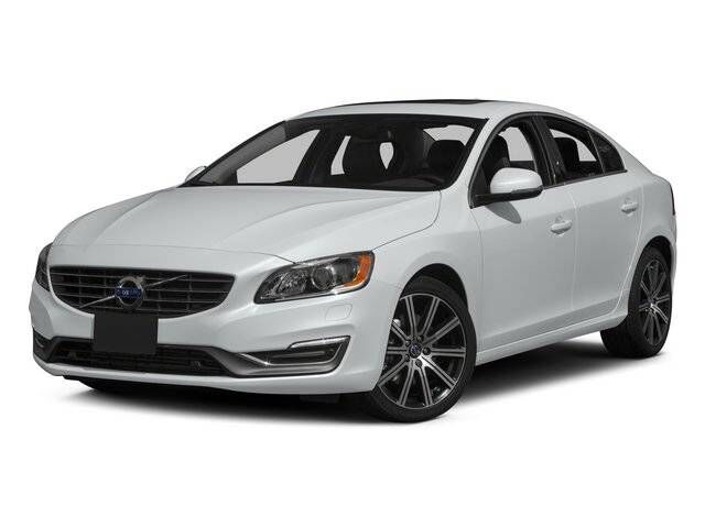 2015 VOLVO S60