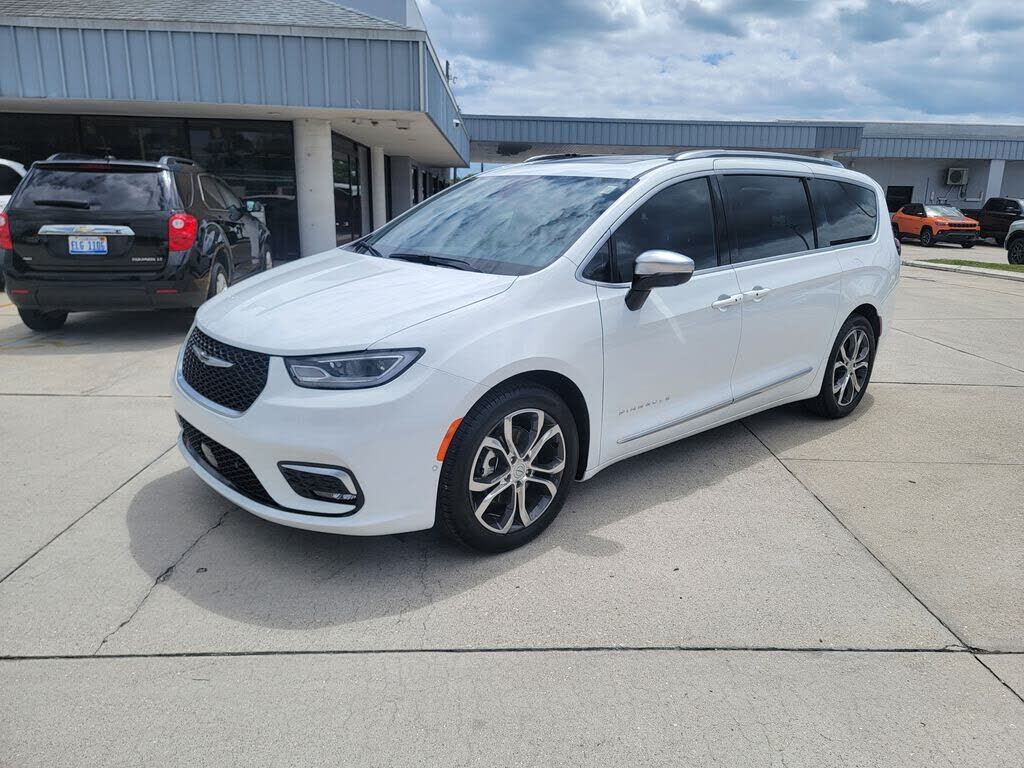 2026 CHRYSLER Pacifica