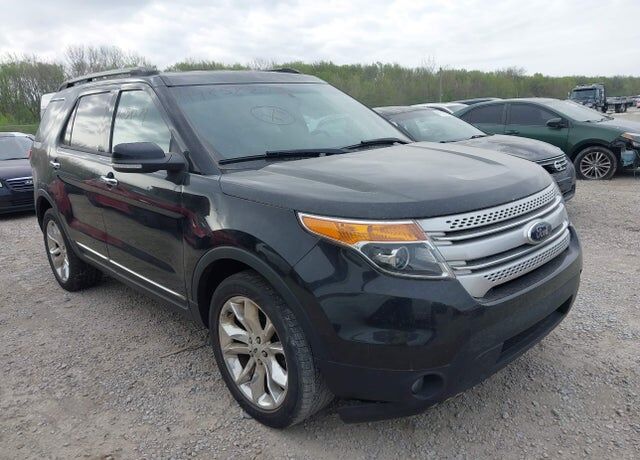 2014 FORD Explorer