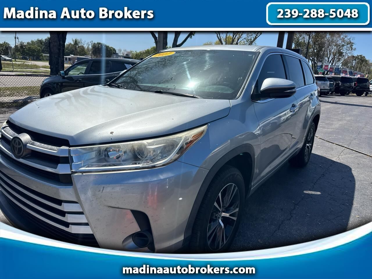 2017 TOYOTA Highlander