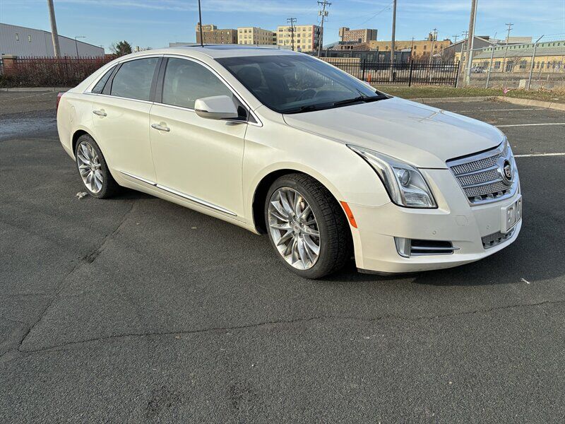 2013 CADILLAC XTS