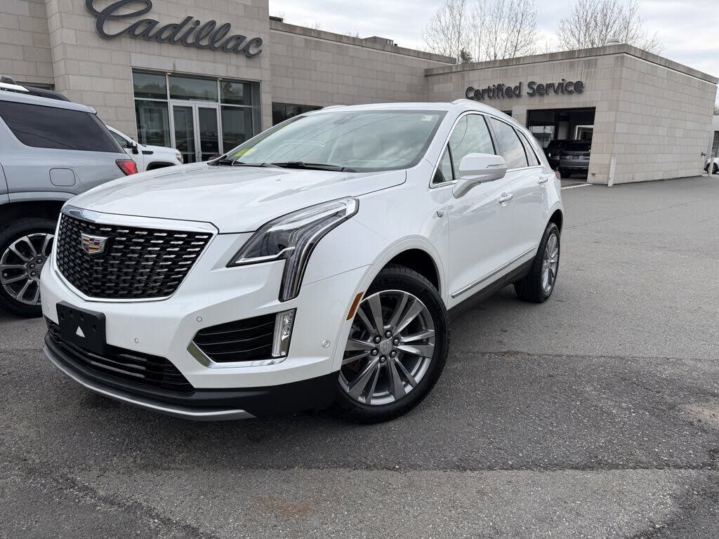 2023 CADILLAC XT5