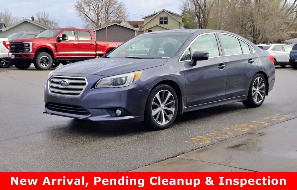 2016 SUBARU Legacy