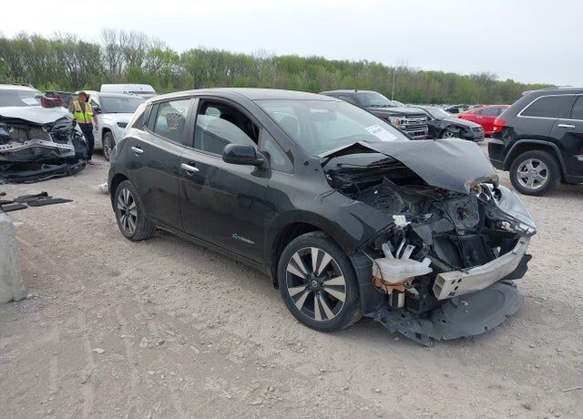 2016 NISSAN Leaf