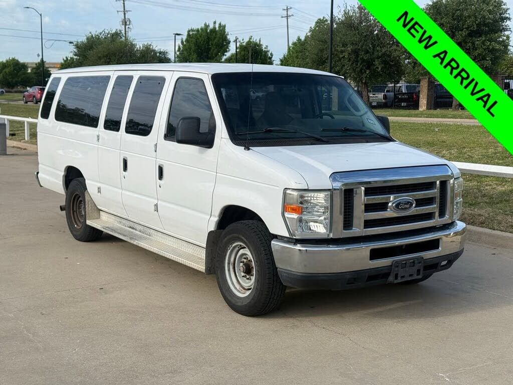 2014 FORD E-350