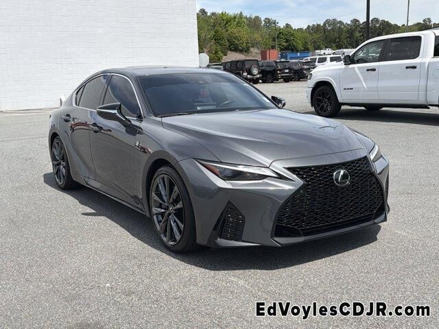 2023 LEXUS IS
