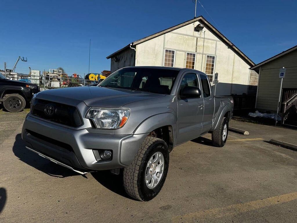 2014 TOYOTA Tacoma