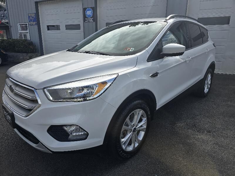2018 FORD Escape