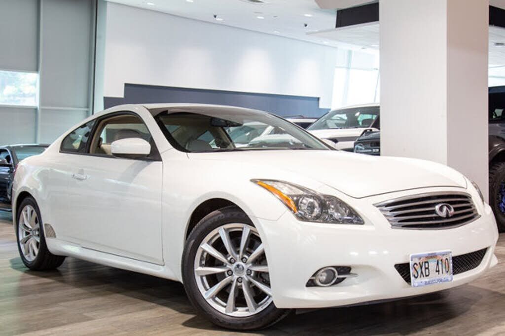 2012 INFINITI G37