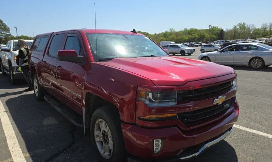 2018 CHEVROLET Silverado