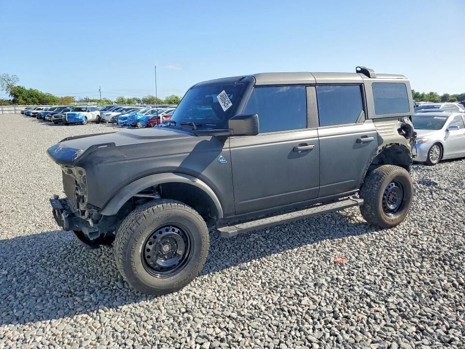 2022 FORD Bronco