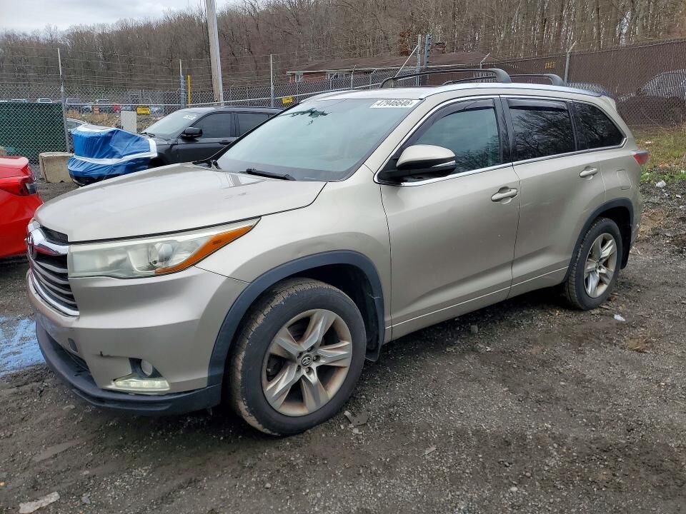 2016 TOYOTA Highlander