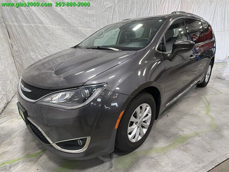 2019 CHRYSLER Pacifica