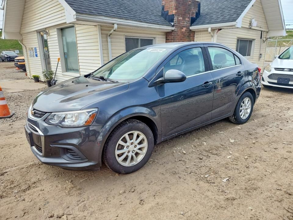 2017 CHEVROLET Sonic