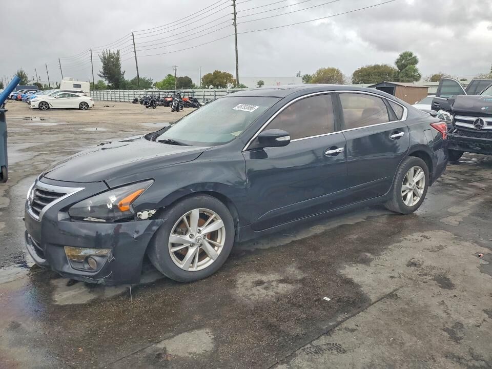 2013 NISSAN Altima