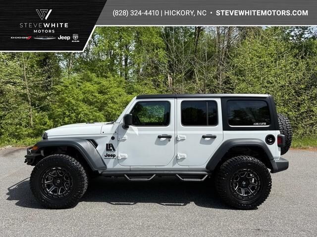 2023 JEEP Wrangler