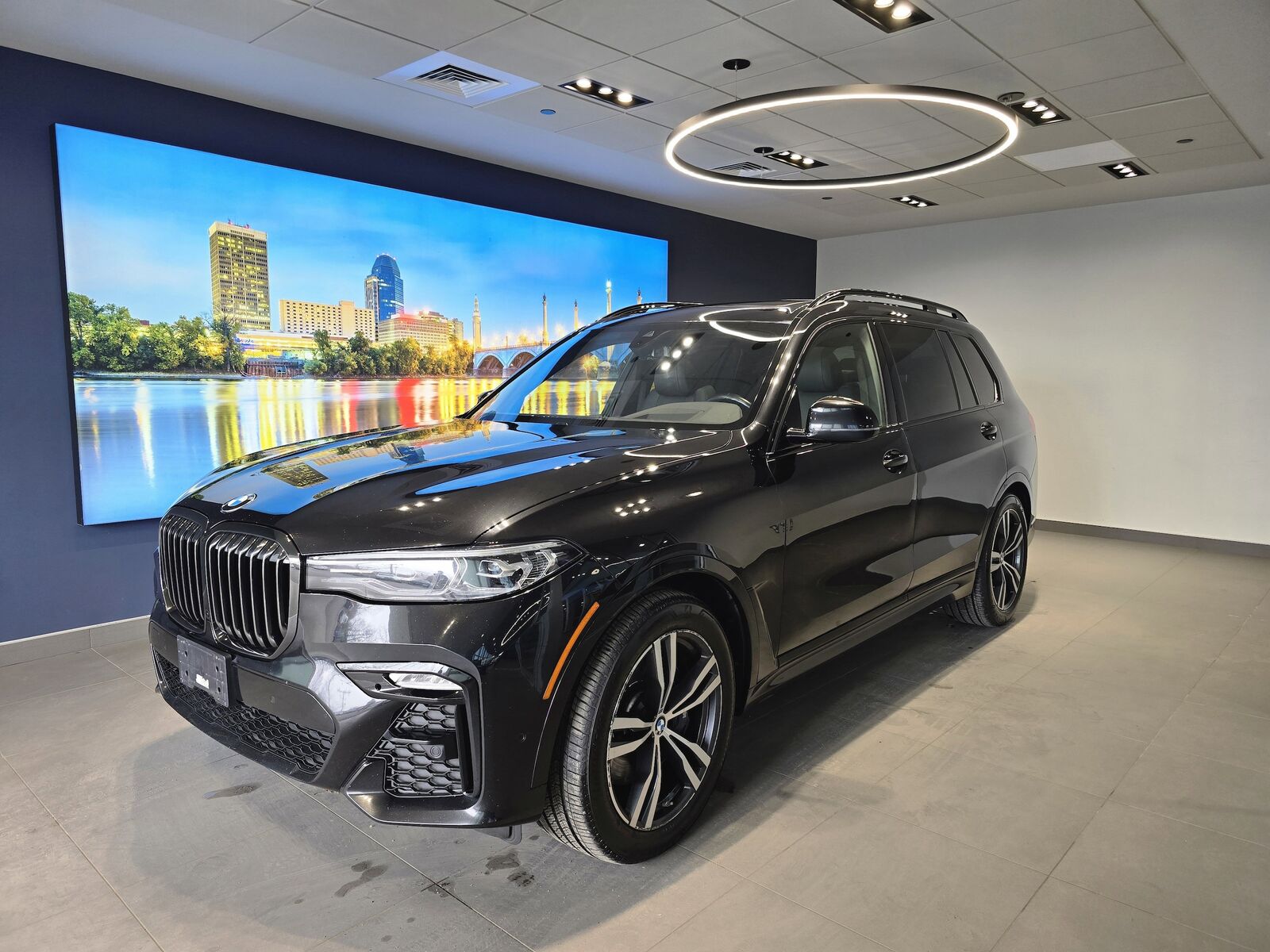 2022 BMW X7