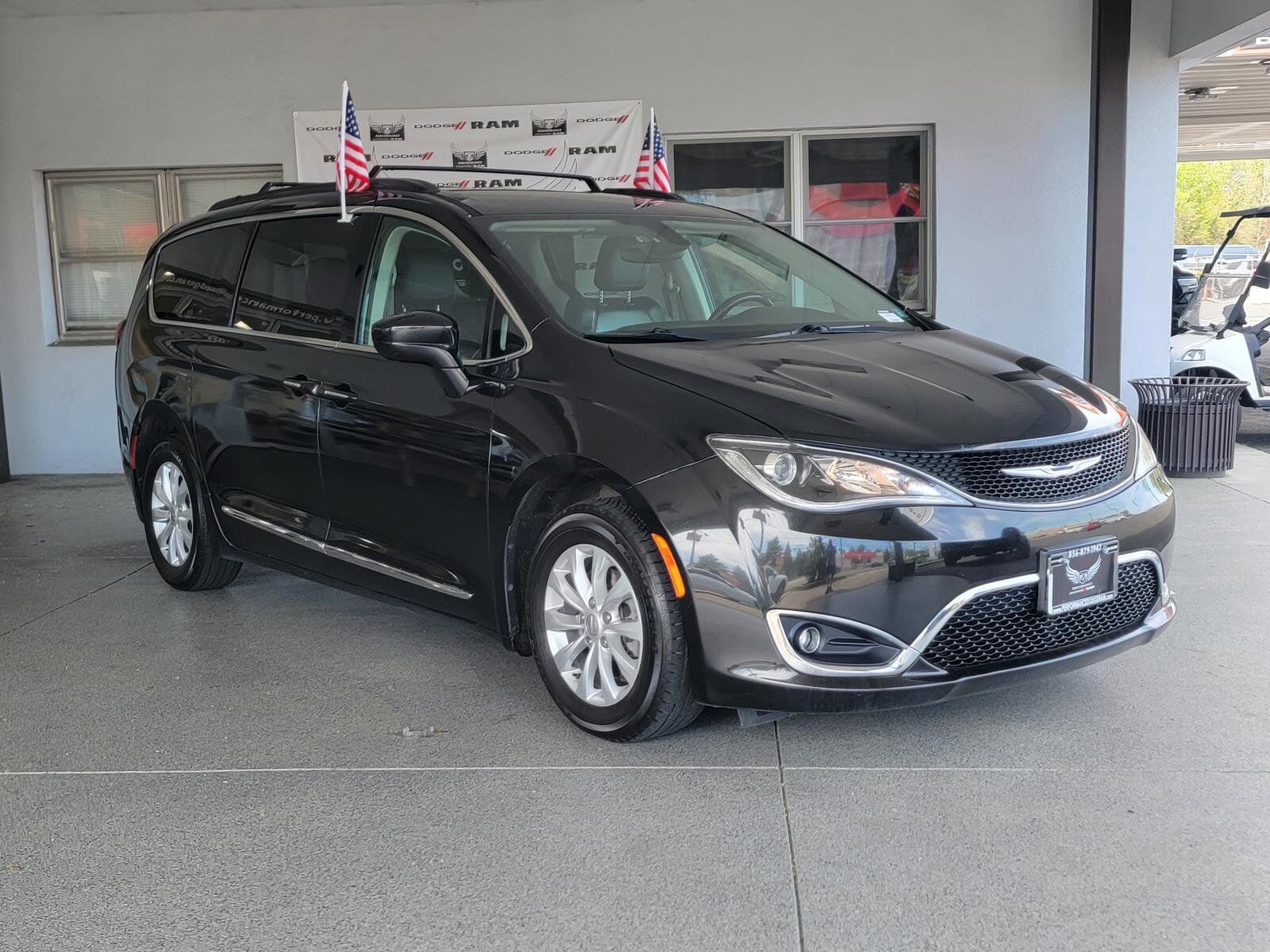 2017 CHRYSLER Pacifica