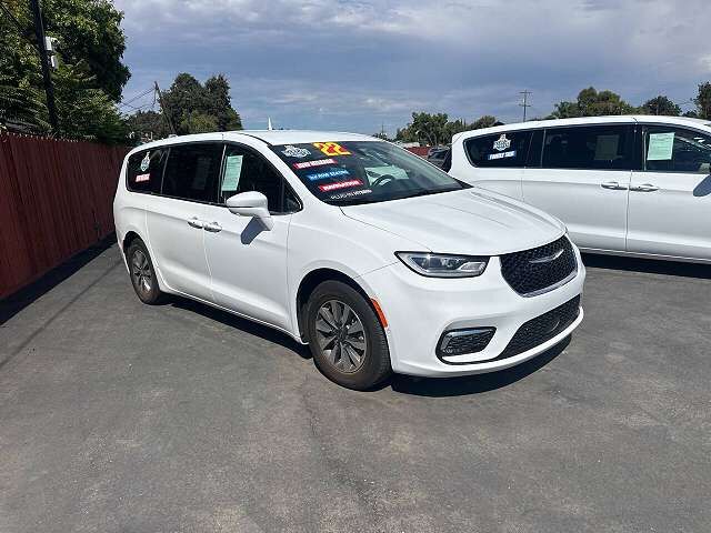 2022 CHRYSLER Pacifica