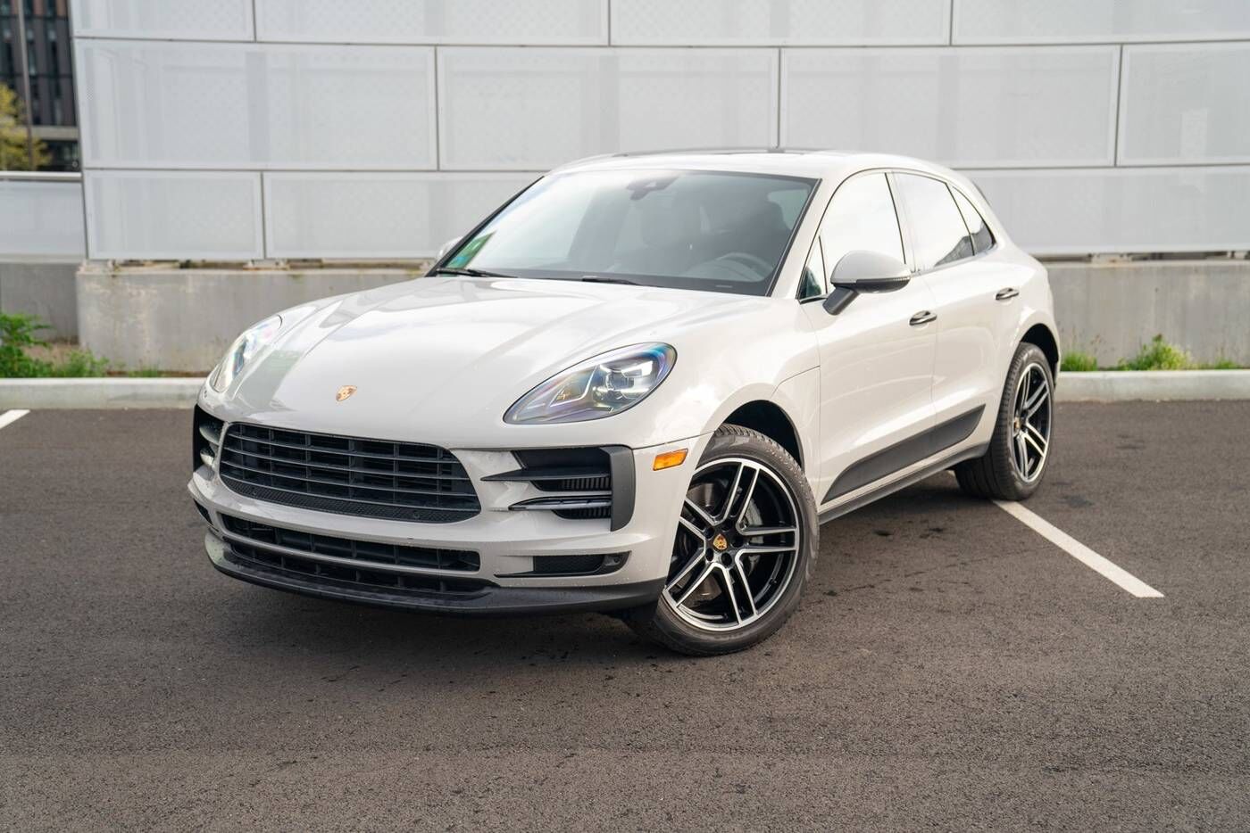 2019 PORSCHE Macan