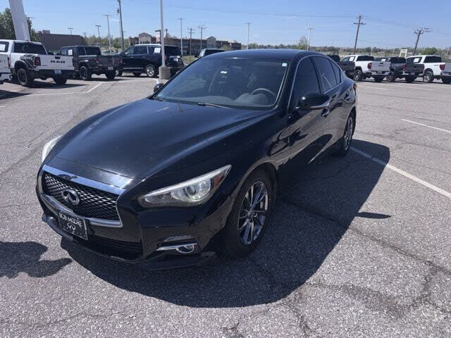 2017 INFINITI Q50
