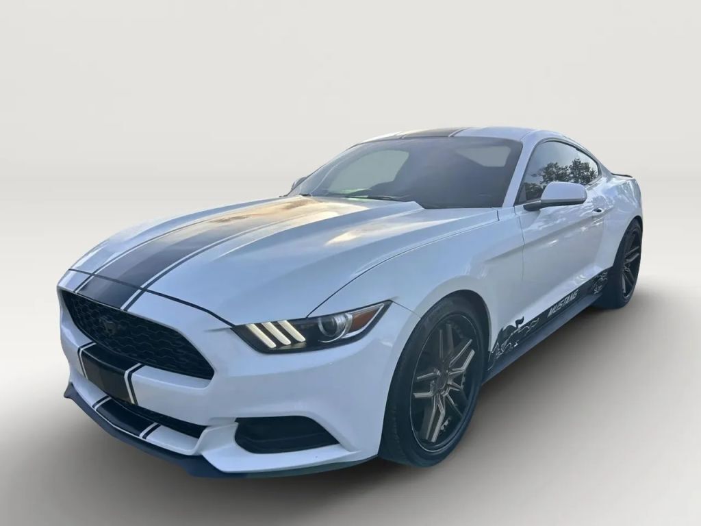 2017 FORD Mustang