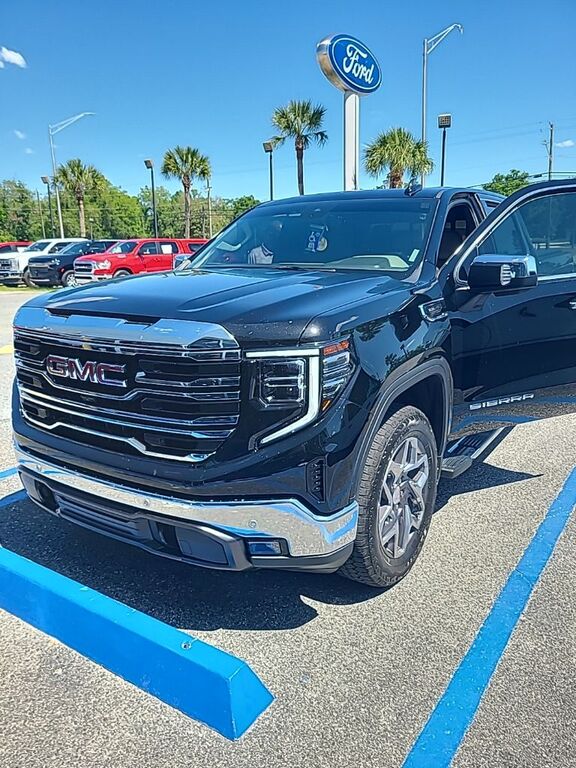 2024 GMC Sierra