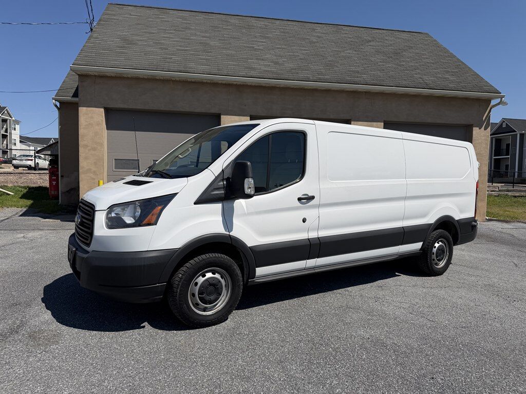 2018 FORD Transit