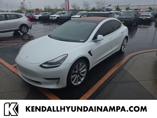 2018 TESLA Model 3