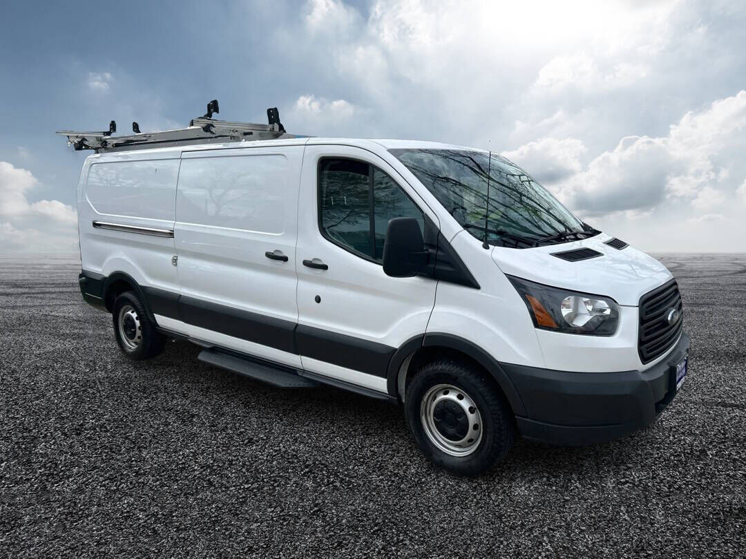 2018 FORD Transit