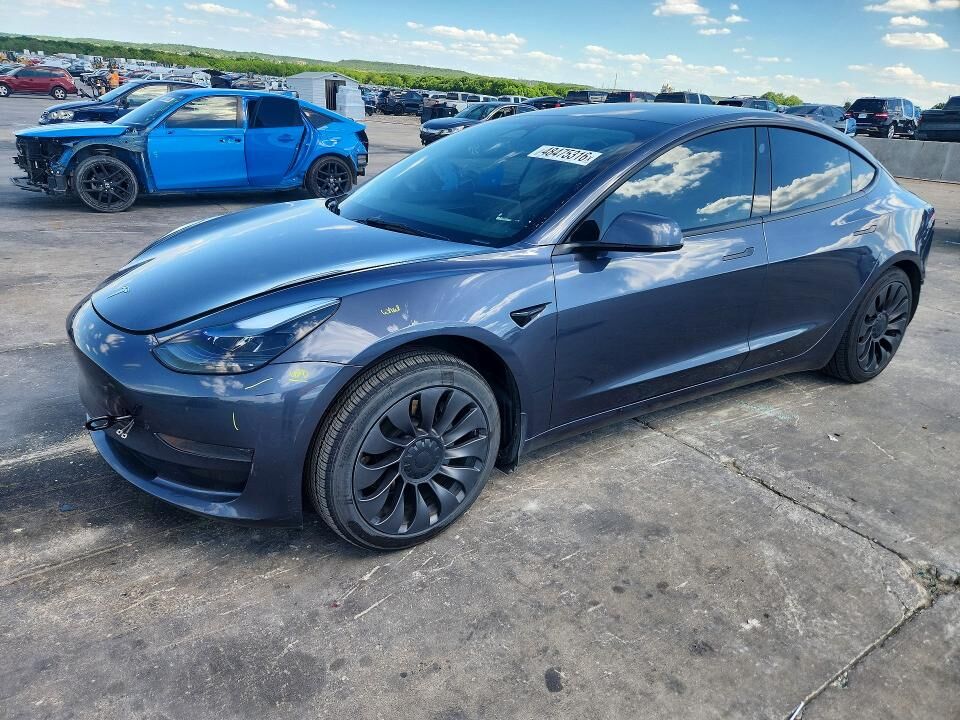 2023 TESLA Model 3