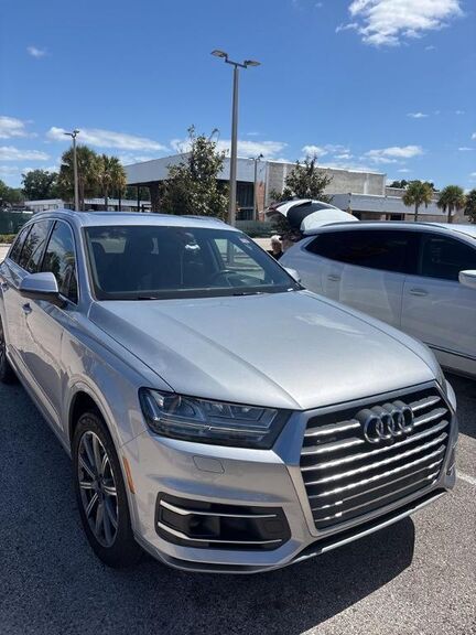 2017 AUDI Q7