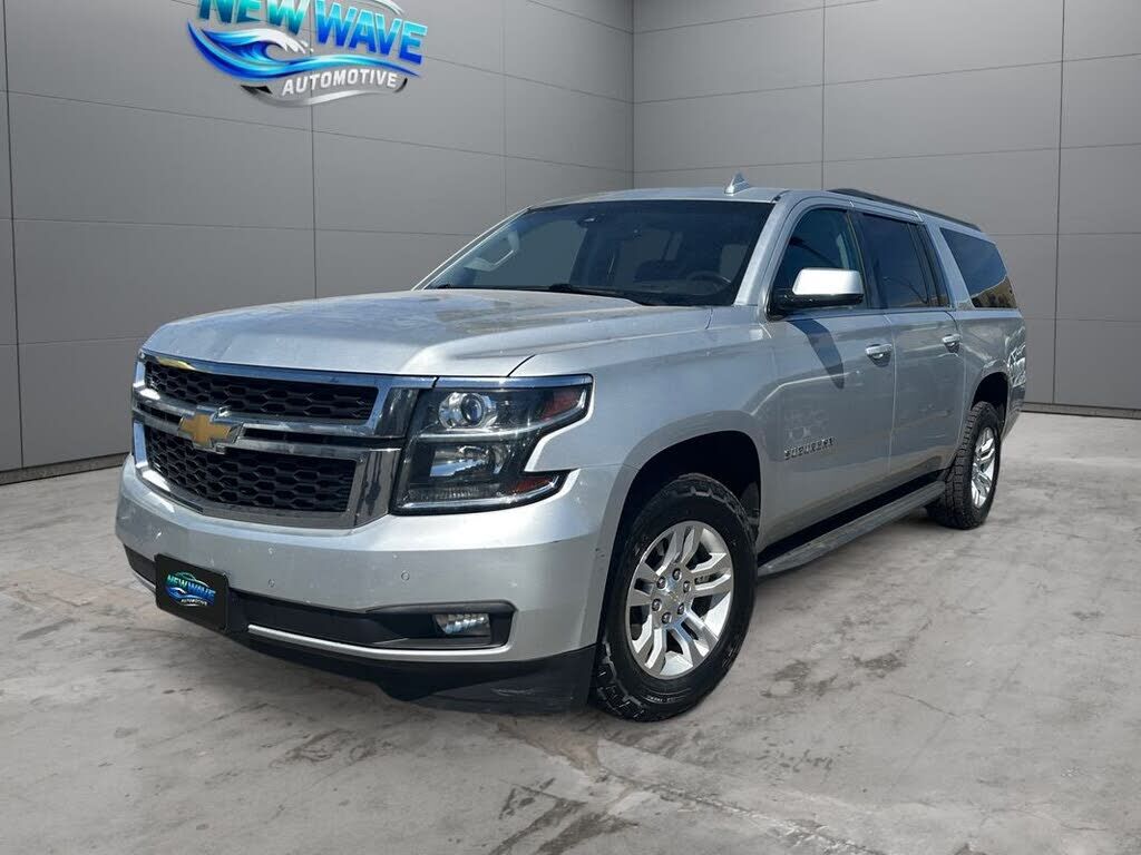 2016 CHEVROLET Suburban