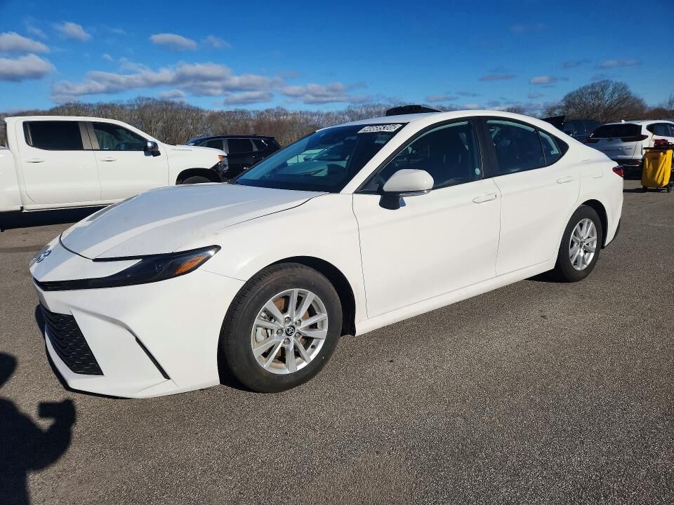 2025 TOYOTA Camry
