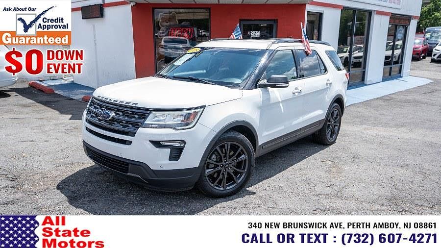 2018 FORD Explorer