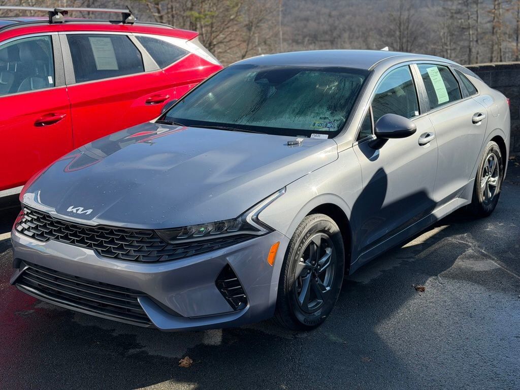 2022 KIA K5
