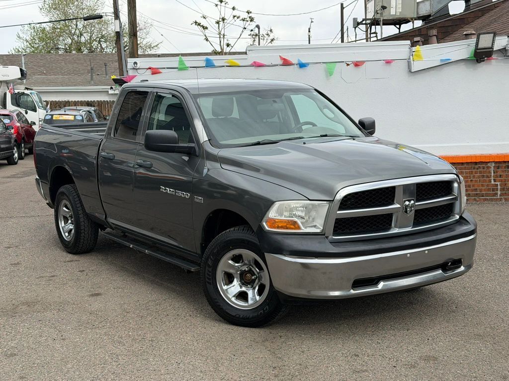 2011 DODGE Ram
