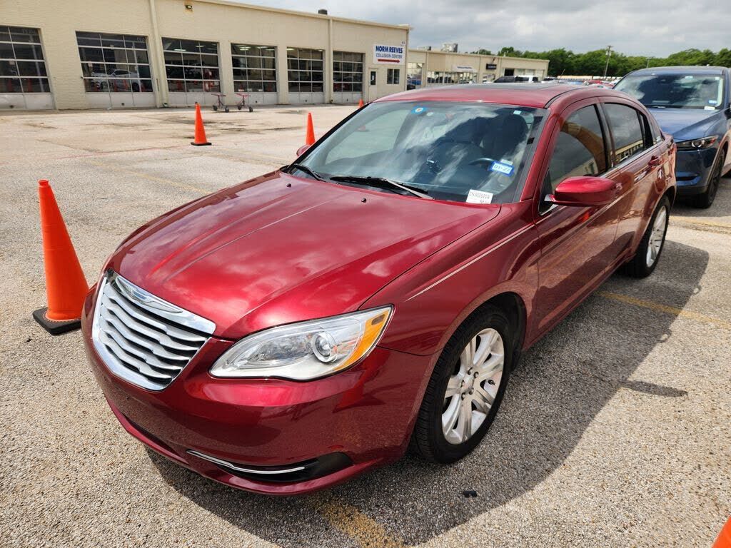 2012 CHRYSLER 200