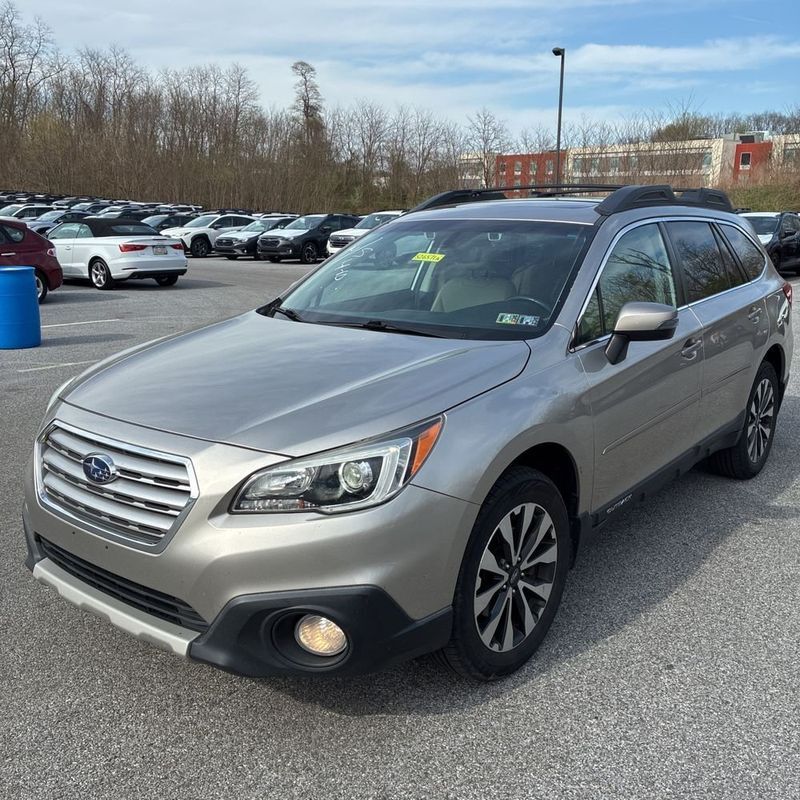 2017 SUBARU Outback