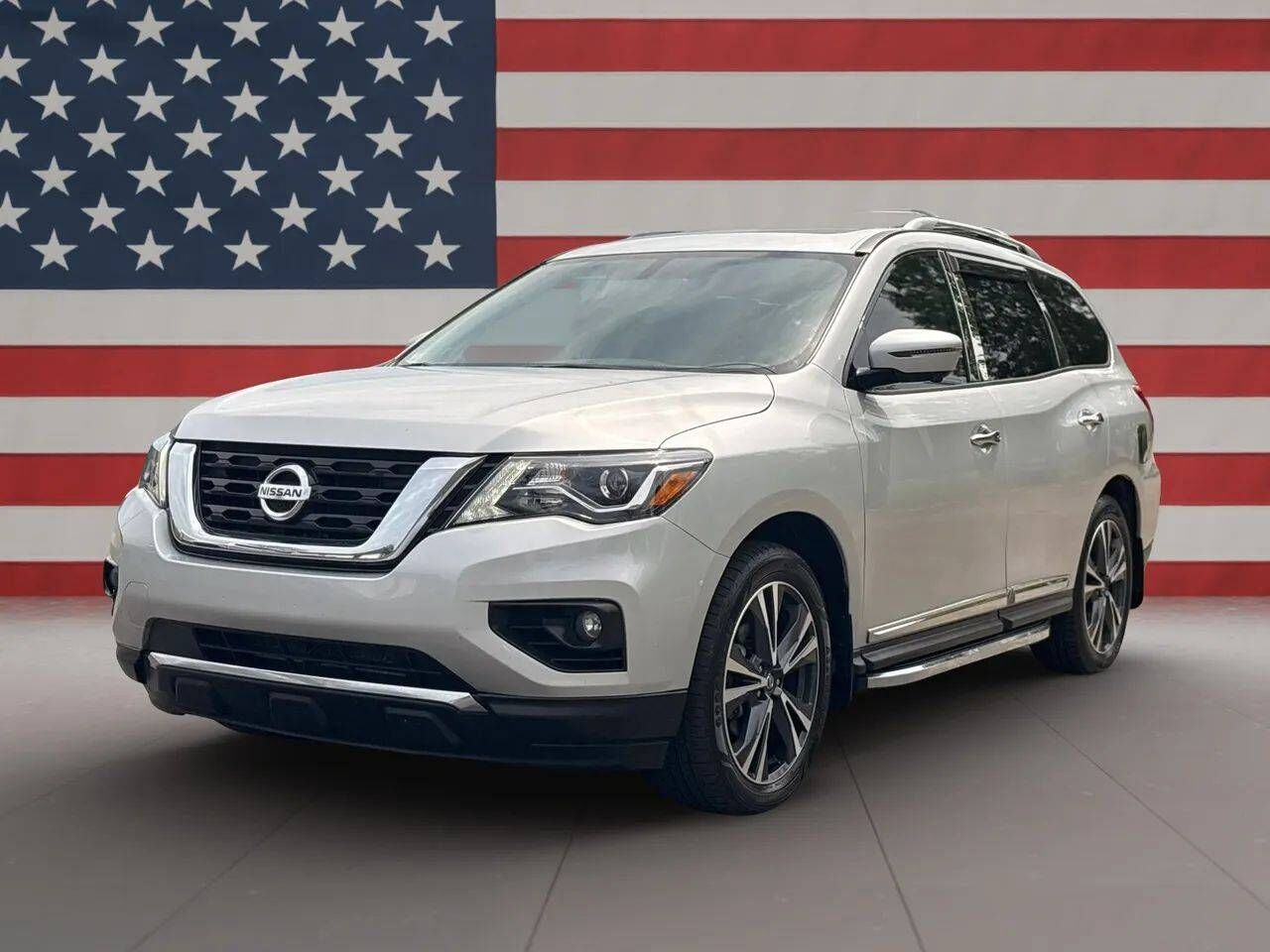 2020 NISSAN Pathfinder